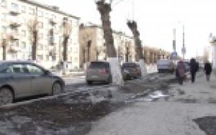 Сразу троих первоуральцев обманули мошенники.