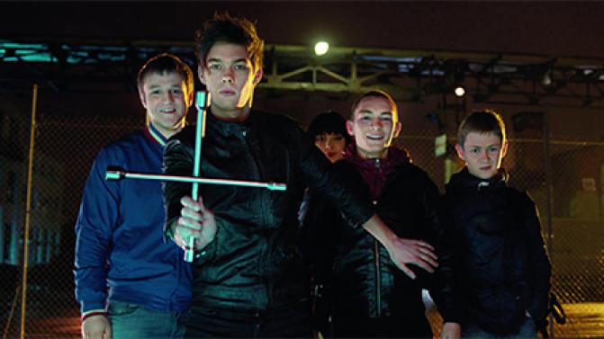 ПОРА ПРЕМЬЕР И ВОЗРАЩЕНИЙ