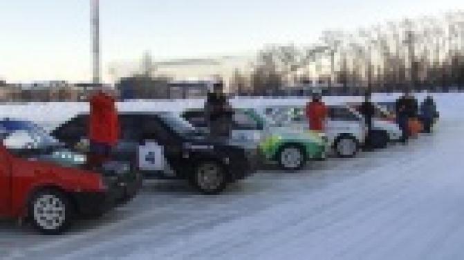 В минувшие выходные прошел последний этап ледовых гонок.