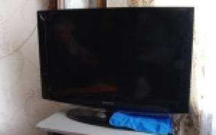 Пенсионеры подключил интерактивное телевидение - после отключения остались должниками.