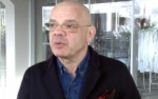 Что общего между театром и металлургическим производством?