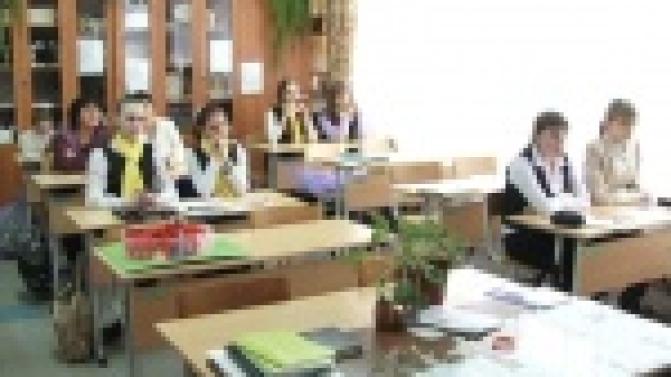 Муниципальный этап конкурса-форума "Мы - Уральцы" прошел в стенах 12 школы.