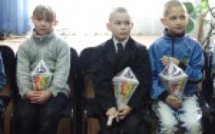 Новый год наступил, а подарки не заканчиваются!