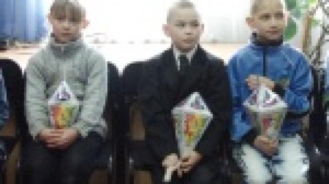 Новый год наступил, а подарки не заканчиваются!