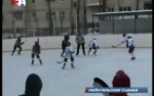 Первоуральские хоккеистки продолжают путь к победе.