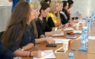 Самую обаятельную, интересную, творческую маму выбирают в Первоуральске.