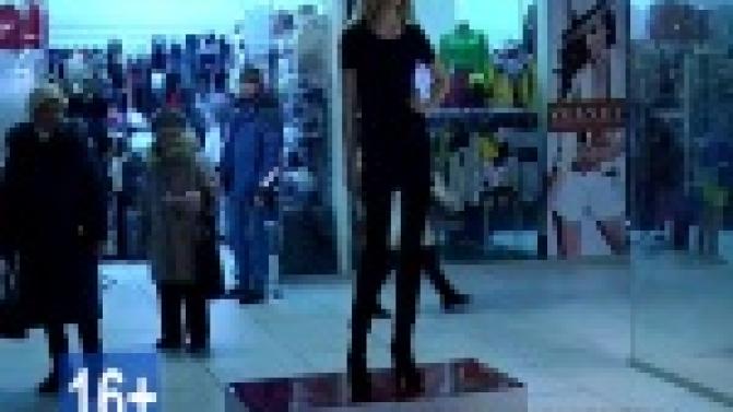 Подведение итогов конкурса стихов превратили в модный показ