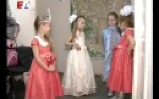 На телеканале "Евразия" подведут итоги конкурса на лучшую Снегурочку Первоуральска.