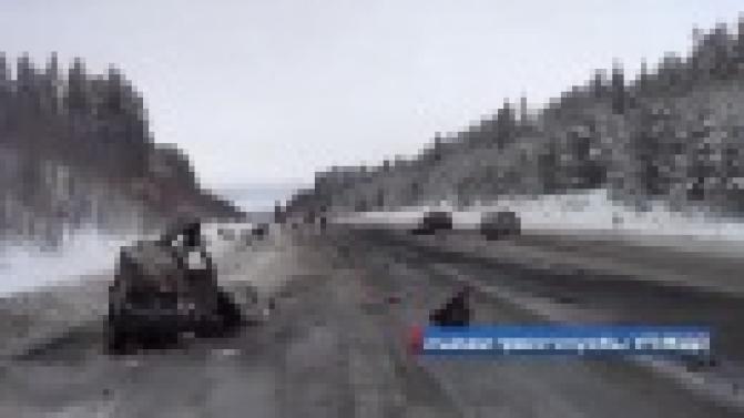 Смертельное ДТП на трассе Пермь-Екатеринбург унесло жизни двух молодых людей.