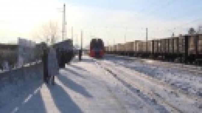 Губернатор Евгений Куйвашев посетил богослужение в Верхотурье и присутствовал на церемонии освящения уникального колокола.