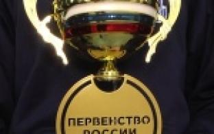 В Первоуральске продолжают чествовать чемпионов Всероссийских юношеских соревнований по хоккею с мячом, финал которых состоялся на прошлой неделе в Нижнем Новгороде