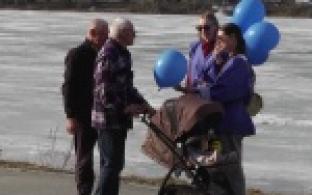 Первоуральцы присоединились к международной акции «Зажги синим»