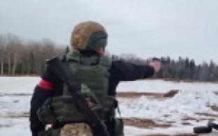 Самые меткие стрелки Уральского федерального округа несут службу в Первоуральске