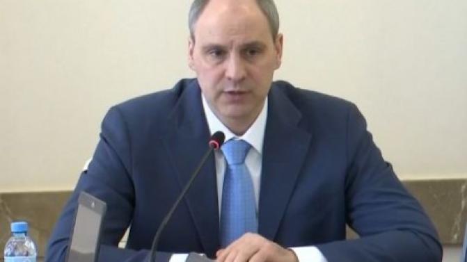 Денис Паслер поручил главам взять под личный контроль уборку снега в муниципалитетах