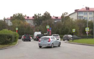 Продолжаем изучать правила дорожного движения вместе с автоинструктором