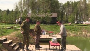 Сотрудники оперативных служб продолжают патрулировать леса