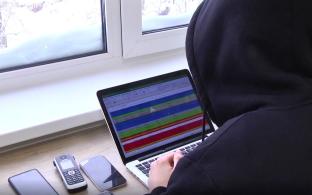 Любовь на расстоянии и желание обогатиться обернулись для 26-летнего первоуральца финансовой катастрофой