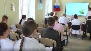 Первоуральские школьники сегодня отправились в больницу
