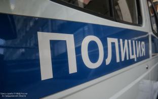 Свердловские полицейские пресекли деятельность аферистов, подозреваемых в хищении выплат военнослужащим СВО