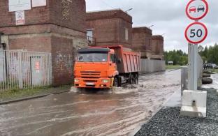 После сильных дождей уровень воды превышен во многих реках