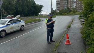 В Первоуральске автоинспекторы задержали пьяного водителя, который сбил пешехода и покинул место ДТП