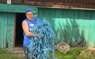 На помощь жителям подтопленных территорий пришли и активисты первоуральского отделения «Молодой гвардии»