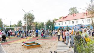 В микрорайоне Хромпик продолжается благоустройство